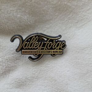 Valley Forge Convention & Visitors Bureau Pin